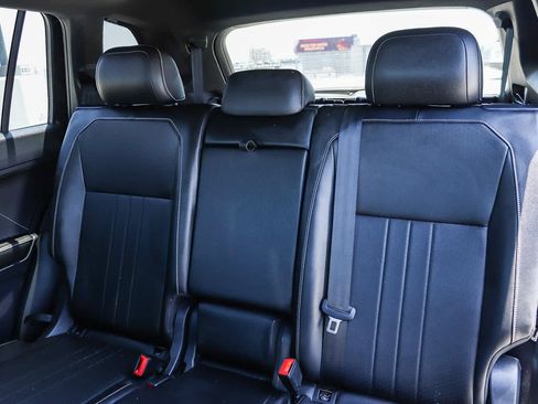 Certified 2023 Volkswagen Tiguan SE R-Line FWD image 16