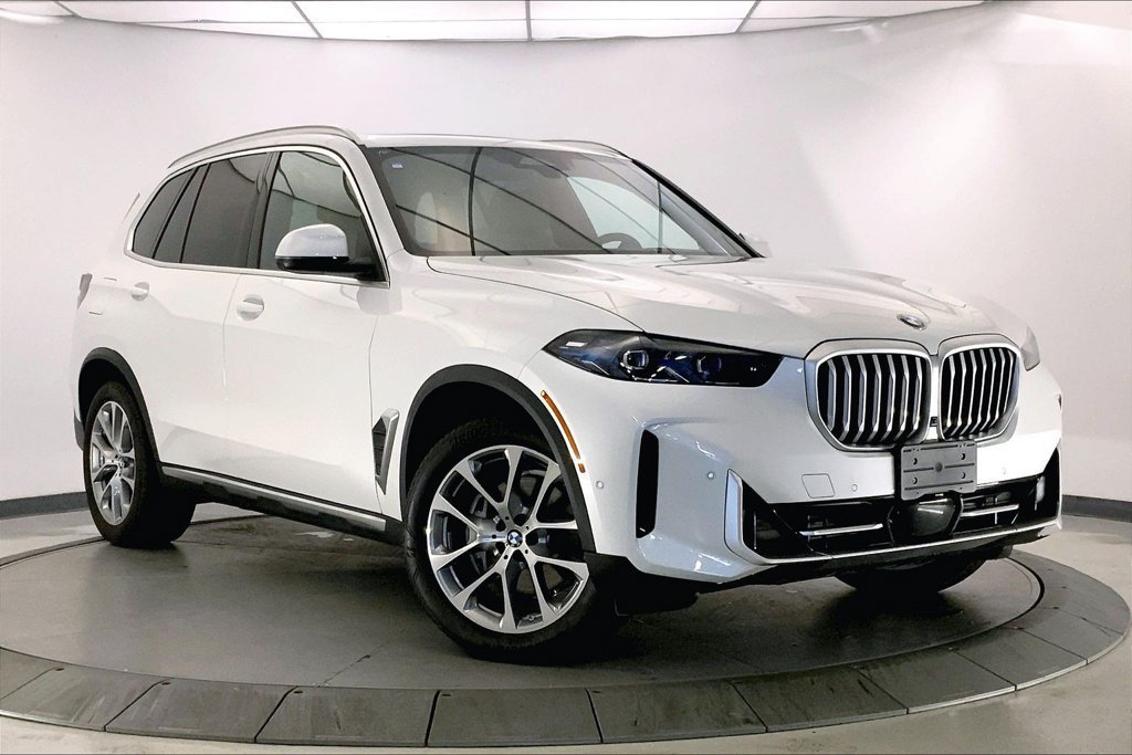 Used 2026 BMW X5 xDrive40i w/ Climate Comfort Package AWD/4WD image 1