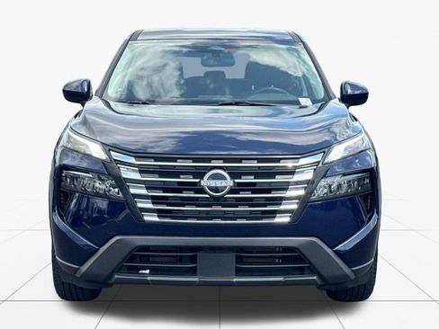 Used 2025 Nissan Rogue SV FWD image 9