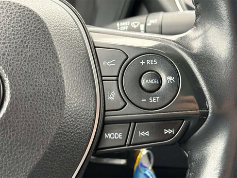 Used 2020 Toyota Corolla SE image 11