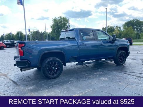 Used 2025 Chevrolet Silverado 2500 LT w/ Trail Boss Package AWD/4WD image 12