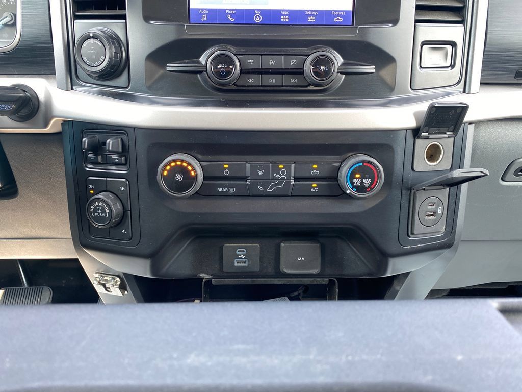 Used 2021 Ford F150 XLT w/ XTR Package AWD/4WD image 18