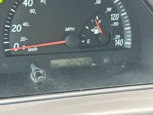 Used 2003 Toyota Camry LE FWD image 23