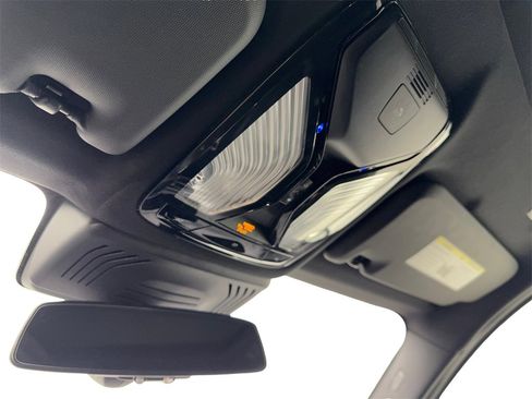 Used 2024 BMW X3 sDrive30i w/ Convenience Package image 77