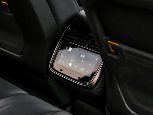 Used 2022 Rivian R1T Adventure image 41