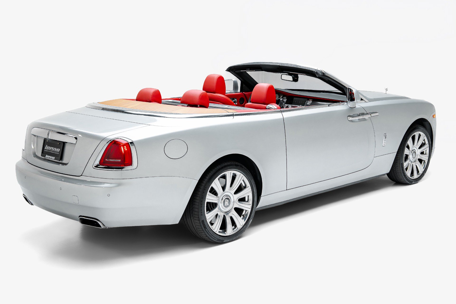 Used 2016 Rolls-Royce Dawn RWD image 21