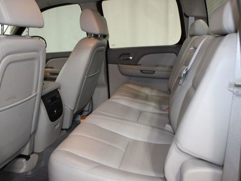 Used 2007 Chevrolet Silverado 1500 LTZ w/ Suspension Package, Off-Road" image 23