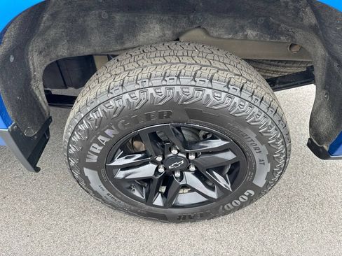 Used 2024 Chevrolet Silverado 1500 Custom AWD/4WD image 13