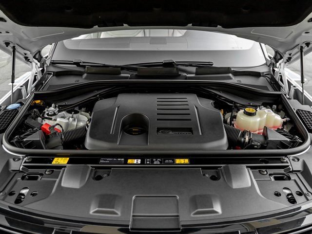 New 2026 Land Rover Range Rover SE AWD/4WD image 31