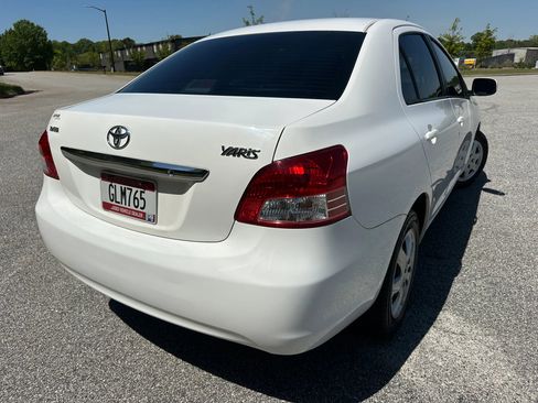 Used 2011 Toyota Yaris Sedan image 5