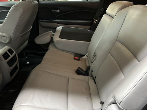 Used 2018 Honda Pilot EX-L image 6