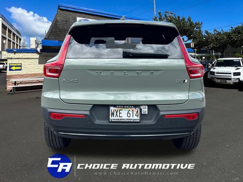 Used 2023 Volvo XC40 B5 Ultimate w/ Protection Package Premier AWD/4WD image 6