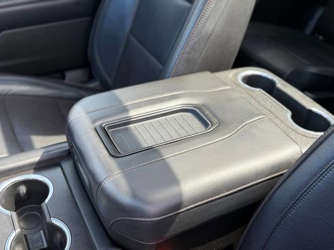 Used 2021 Chevrolet Suburban High Country image 66