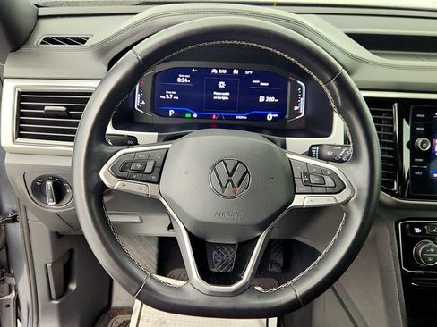 Used 2021 Volkswagen Atlas Cross Sport SEL image 13