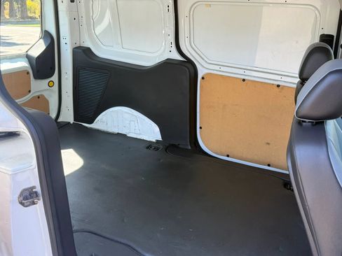 Used 2018 Ford Transit Connect XL FWD image 26