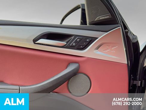 Used 2024 BMW X3 sDrive30i w/ Premium Package image 11