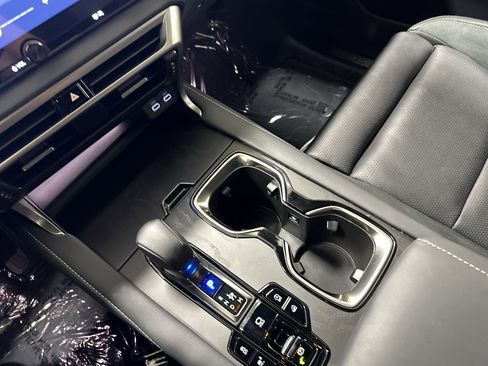 Used 2025 Lexus RX 350 AWD w/ Convenience Package image 26