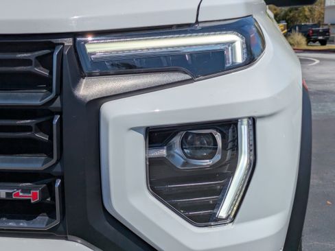 Used 2024 GMC Canyon AT4 w/ Canyon Safety Plus Package image 29