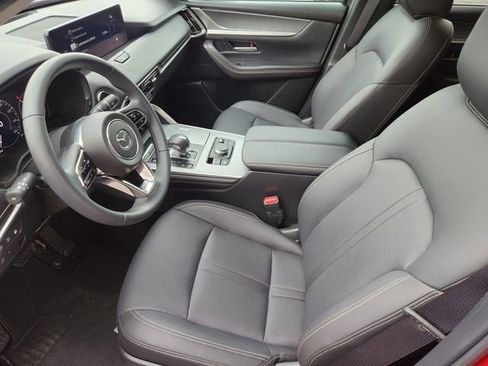 Used 2025 MAZDA CX-70 Plug-In Hybrid w/ Premium Pkg image 11