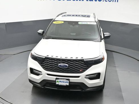 Used 2023 Ford Explorer ST w/ Equipment Group 401A AWD/4WD image 32