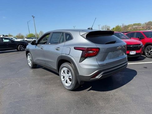 New 2026 Chevrolet Trax LS w/ Driver Confidence Package FWD image 3
