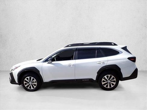 Certified 2025 Subaru Outback Premium w/ Popular Package #1A image 2