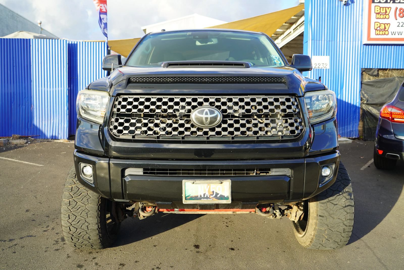 Used 2018 Toyota Tundra SR5 AWD/4WD image 4