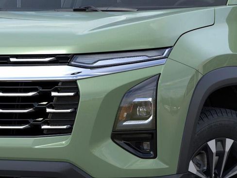 New 2026 Chevrolet Equinox LT w/ Safety and Technology Package image 10