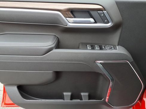 New 2026 Chevrolet Silverado 1500 LT w/ Z71 Off-Road Package image 12