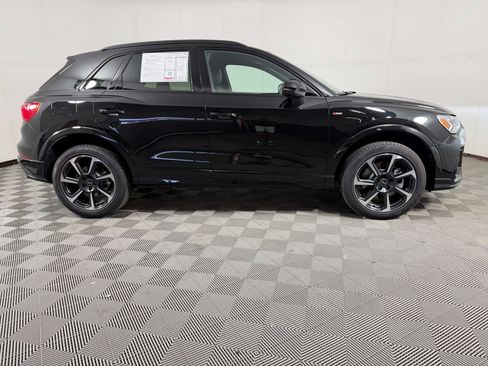 Used 2025 Audi Q3 2.0T Premium Plus w/ Premium Plus Package AWD/4WD image 8