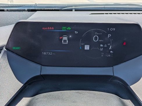 Used 2024 Toyota Prius Prime image 24