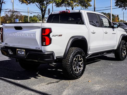 New 2026 Chevrolet Colorado ZR2 w/ Technology Package image 5