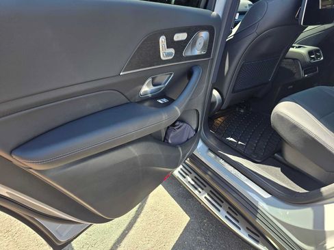 Used 2026 Mercedes-Benz GLS 450 4MATIC image 19
