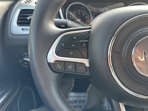 Certified 2021 Jeep Compass Latitude image 20