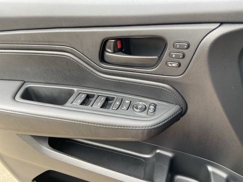 Used 2025 Honda Odyssey Sport-L image 49
