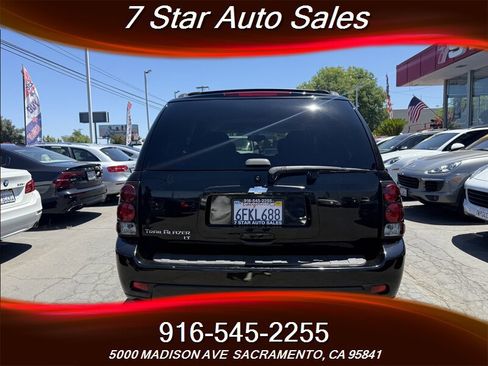 Used 2009 Chevrolet TrailBlazer LT w/ Cargo Convenience Package image 5