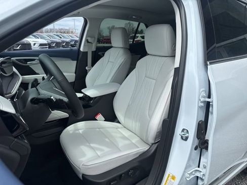 New 2026 Buick Envision Avenir AWD/4WD image 13