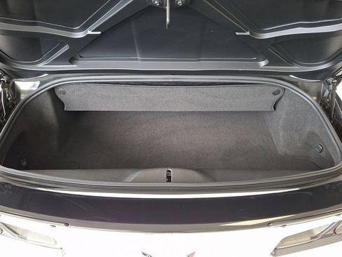 Used 2017 Chevrolet Corvette Z06 RWD image 32