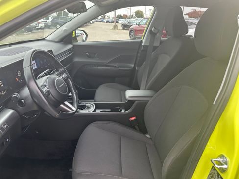 Used 2025 Hyundai Kona SEL image 27