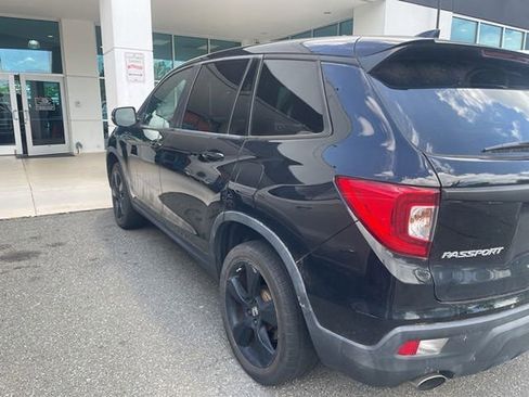 Used 2021 Honda Passport EX-L image 2