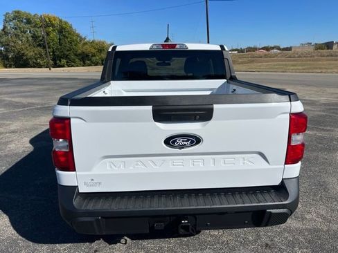 New 2025 Ford Maverick XLT w/ XLT Luxury Package image 5