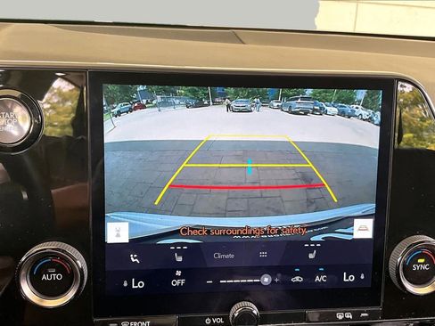 Used 2022 Lexus NX 250 FWD w/ Towing Package (2000 Lbs) image 24