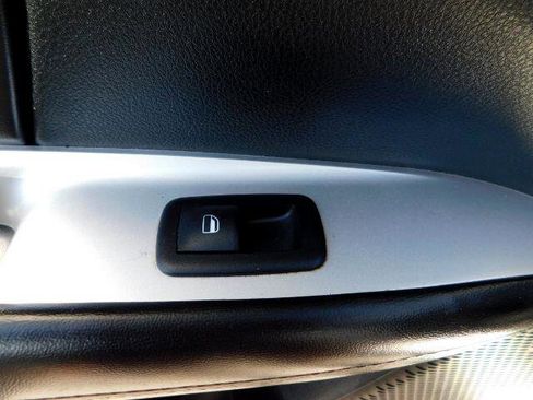 Used 2017 Dodge Journey SXT w/ Comfort/Convenience Group image 15