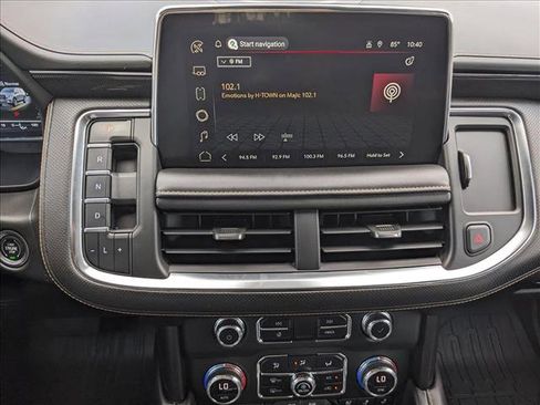 Used 2023 GMC Yukon AT4 w/ AT4 Premium Plus Package image 13