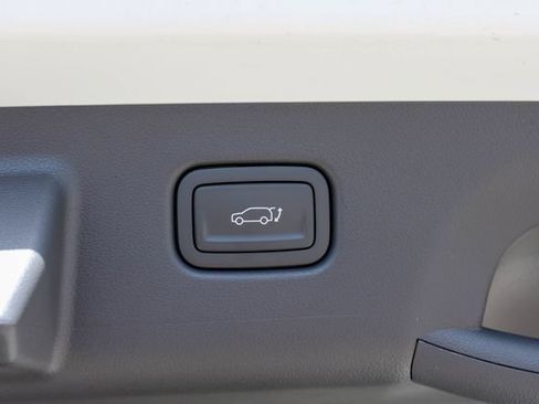 New 2026 Hyundai Kona Limited FWD image 9
