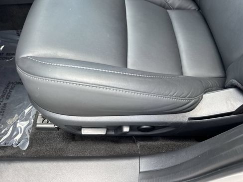 Certified 2024 MAZDA CX-30 AWD 2.5 S w/ Preferred Package image 41
