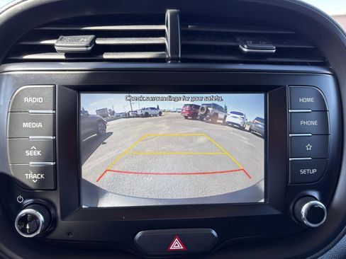Used 2021 Kia Soul S FWD image 16