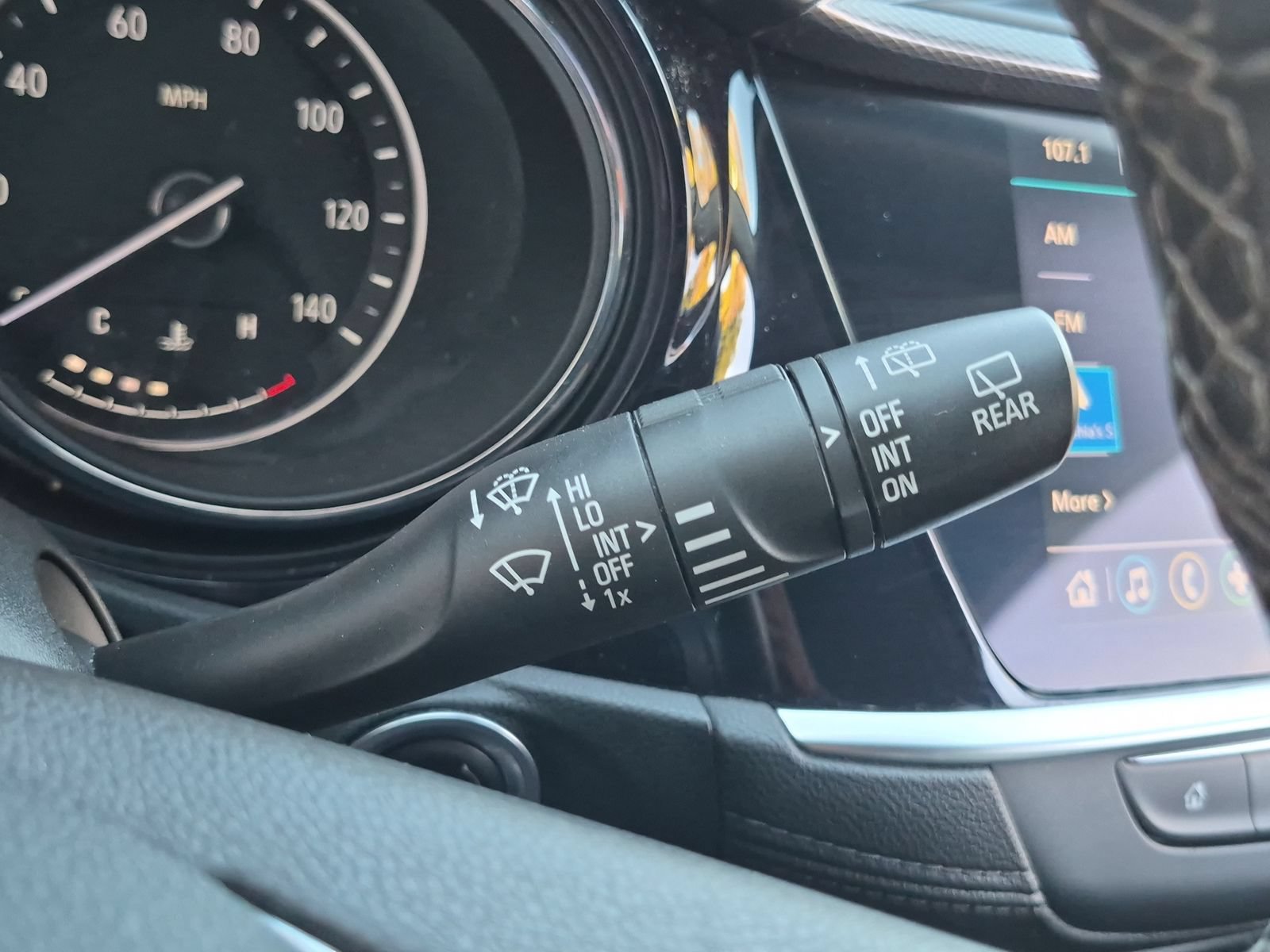 Used 2021 Buick Encore GX Select FWD image 26
