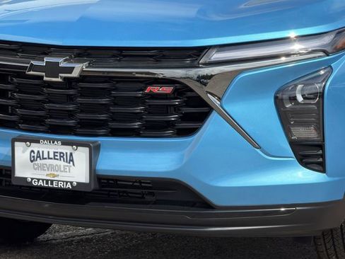New 2026 Chevrolet Trax RS FWD image 7