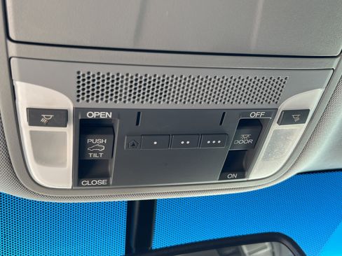 Used 2017 Acura RDX AWD image 30